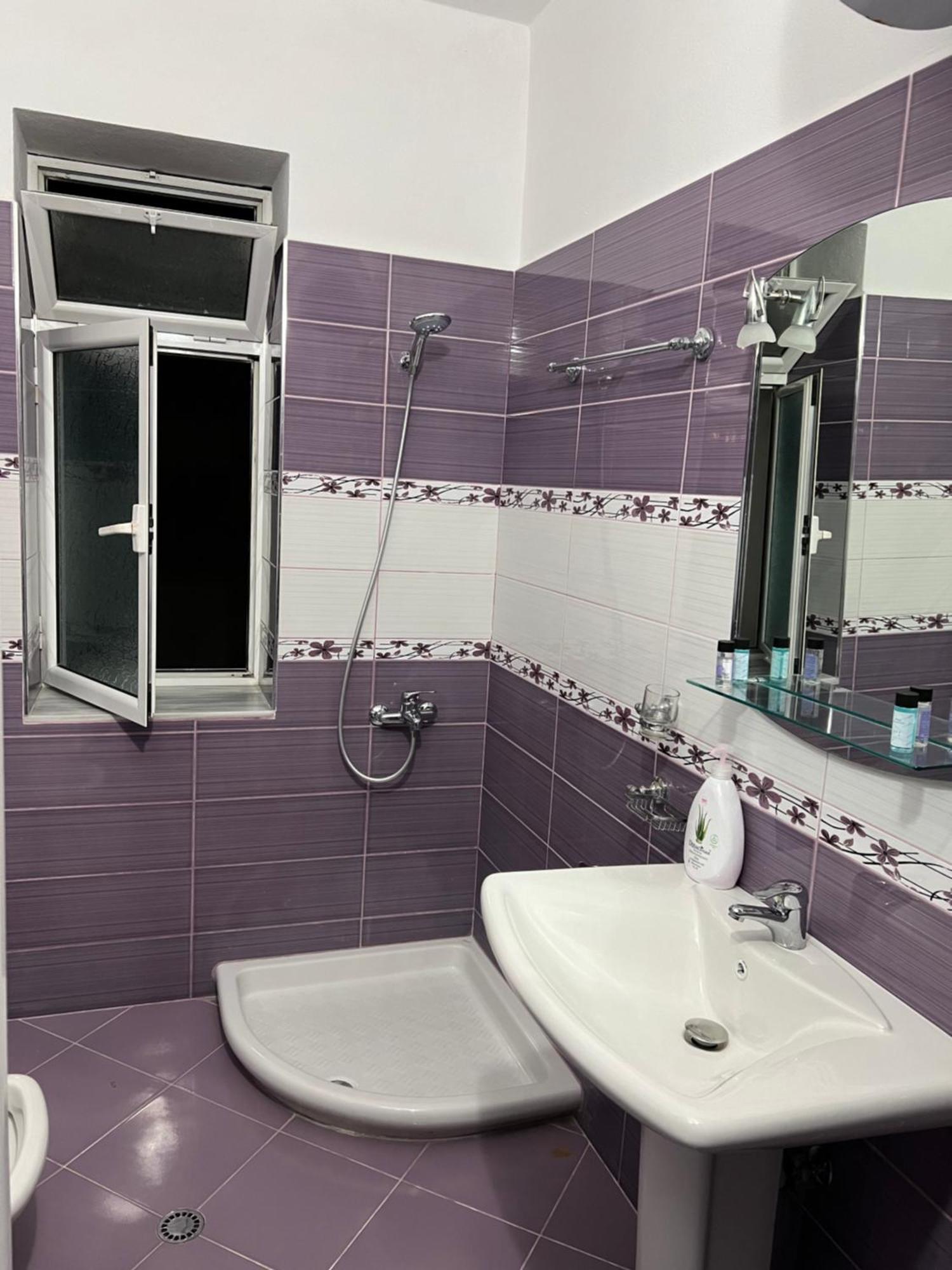 Hanna Guest House Përmet Kültér fotó